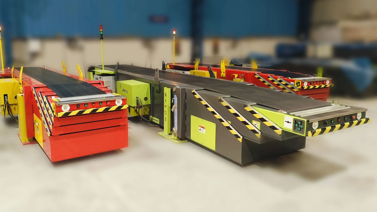 ATMOS Telescopic Truck Loader System